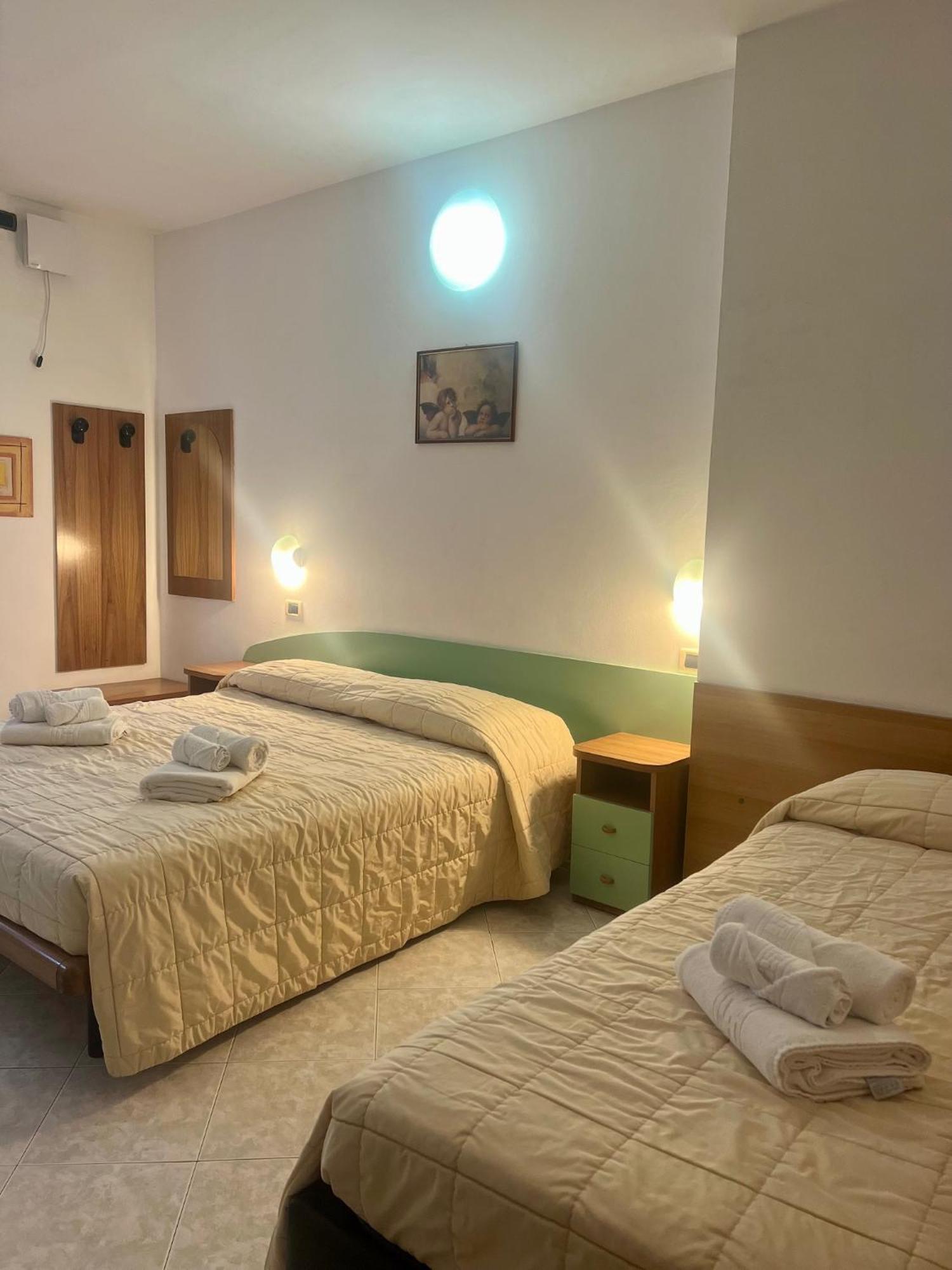 Hotel Villa Luigia ريميني المظهر الخارجي الصورة